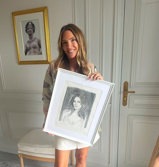 SOULFUL FEMININITY: A TRIBUTE TO BEAUTY, INTIMACY AND CLASSICAL DRAWING